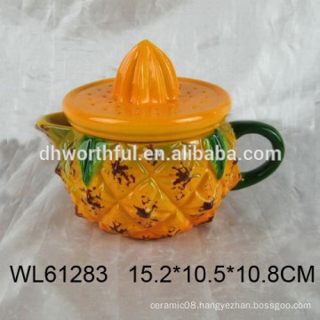 Yellow pineapple shaped ceramic cup with cover